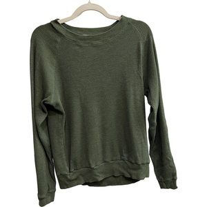 💥2/$20💥 ARITZIA TNA Andrews Waffle Thermal Long Sleeve Shirt